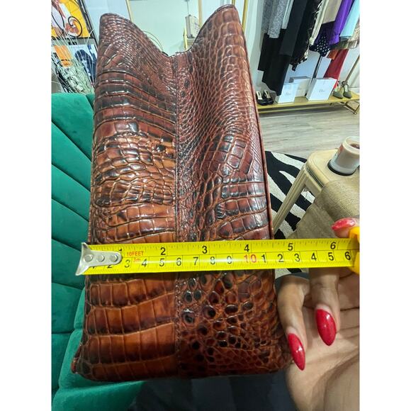 Brahmin Croc Embossed Large Bag - Picture 6 of 15